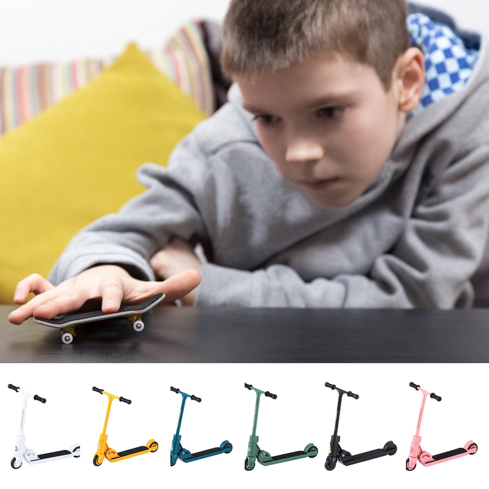 Kids Toys Scooter - Mini trottinette pliable de type T